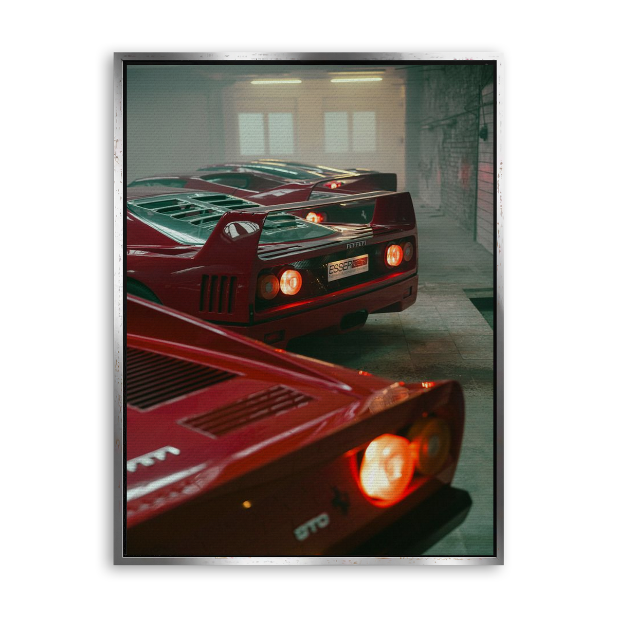 Scarlet Garage - Leinwand Silber
